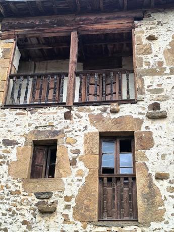 Casa de pueblo en Abantru, 60