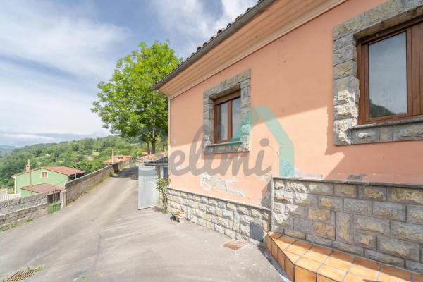 Casa independiente en Lugar Condado