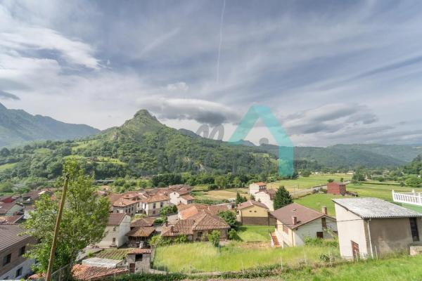 Casa independiente en Lugar Condado