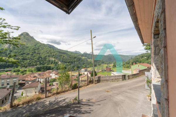 Casa independiente en Lugar Condado