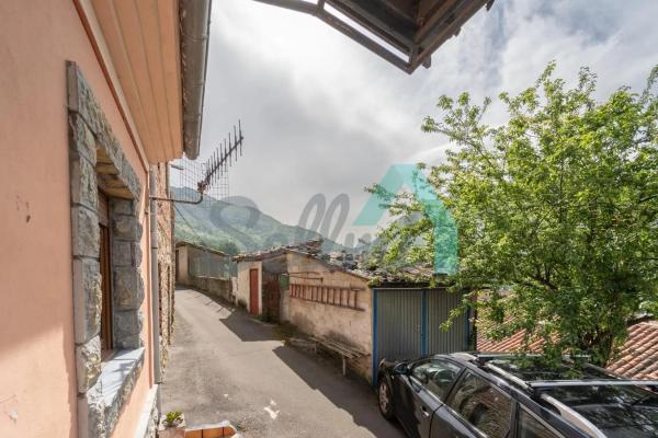 Casa independiente en Lugar Condado