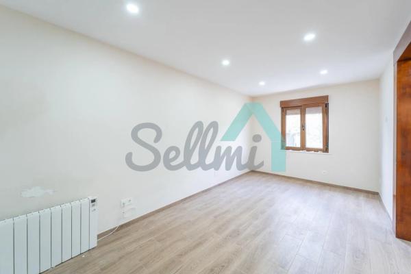 Casa independiente en Lugar Condado