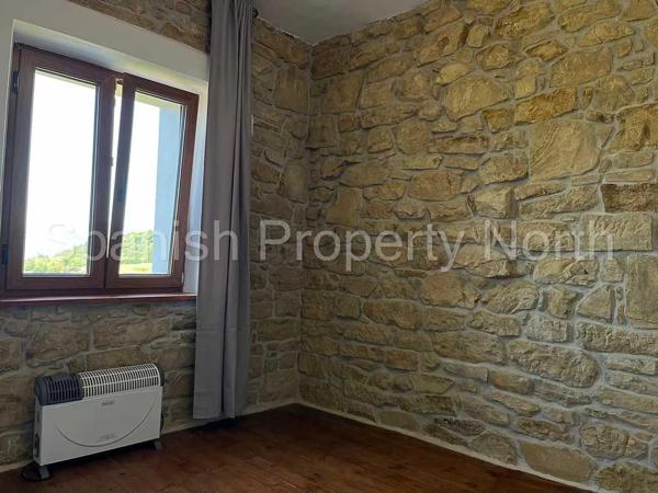 Casa independiente en Cs Llaneces r Moro