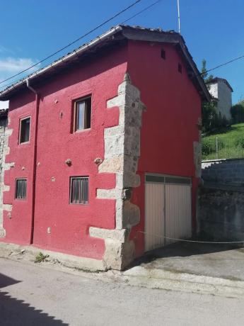 Casa independiente en Pumarada, 35