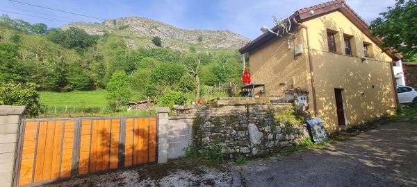 Casa independiente en calle Cabaña Derecha, 6