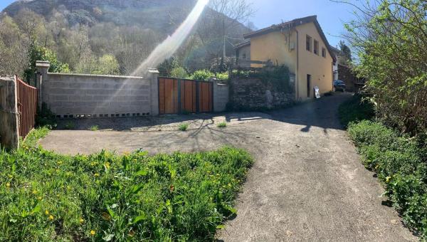 Casa independiente en calle Cabaña Derecha, 6