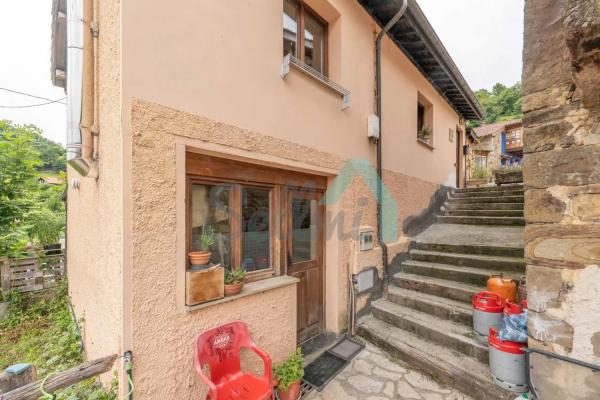 Casa independiente en Lugar Ladines