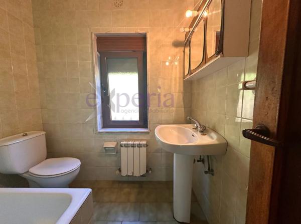 Casa independiente en calle Rio Silvestre