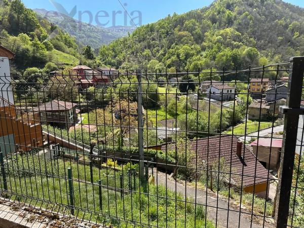 Casa independiente en calle Rio Silvestre