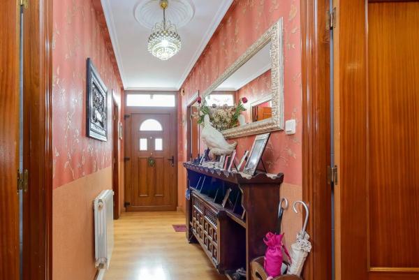 Casa independiente en calle de Higinio Carrocera, 2