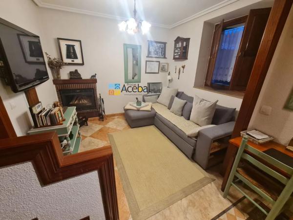 Casa de pueblo en As-391