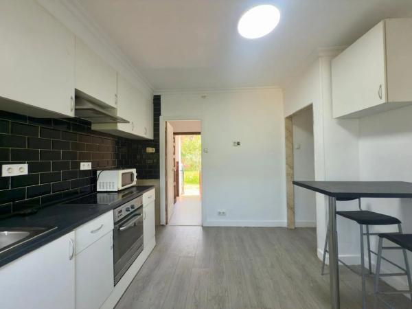 Casa independiente en calle Antonio Antuña, 92