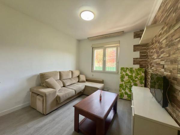 Casa independiente en calle Antonio Antuña, 92