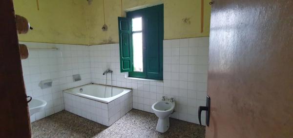 Casa independiente en Perlada, 4