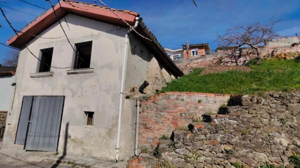 Casa de pueblo en Las Felechosas, 31 a