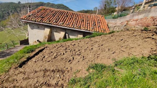 Casa de pueblo en Las Felechosas, 31 a