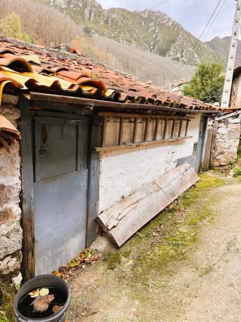 Casa de pueblo en Lg Belerda, 2