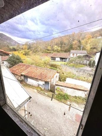 Casa de pueblo en Lg Belerda, 2