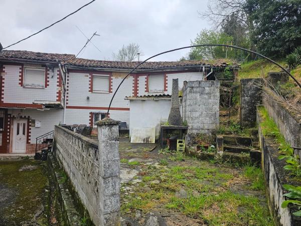 Casa de pueblo en la gargantada, 200