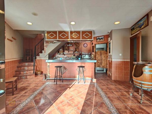 Caserón en La Piñera - la Camperona