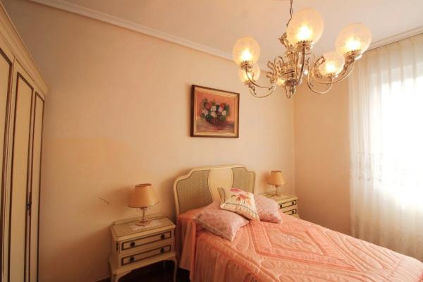 Casa independiente en calle Benito Pérez Galdós