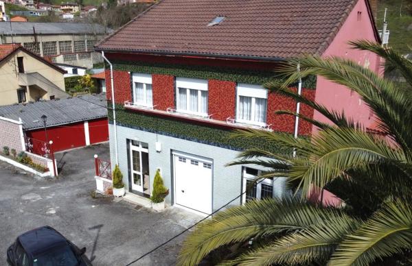 Casa independiente en calle Benito Pérez Galdós
