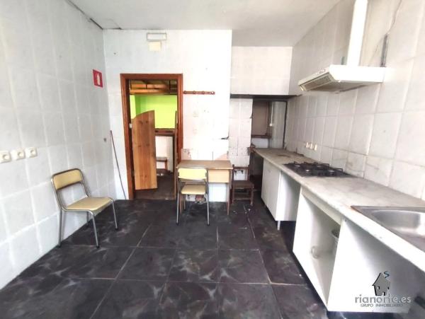 Casa independiente en calle Domingo García Regueral