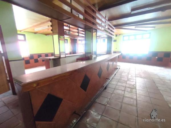 Casa independiente en calle Domingo García Regueral