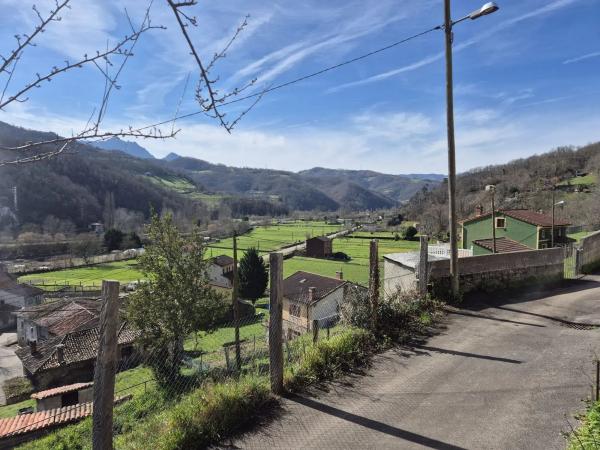 Casa de pueblo en Lugar Condado