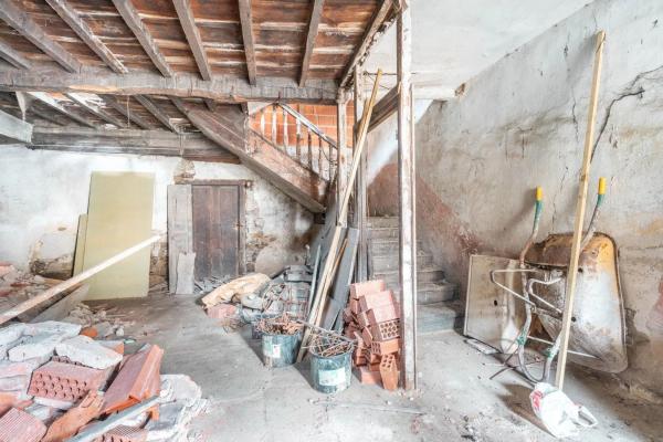 Casa independiente en Rioseco, 85