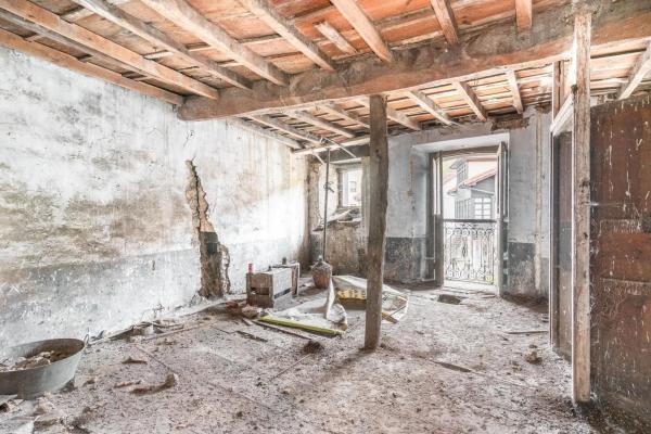 Casa independiente en Rioseco, 85