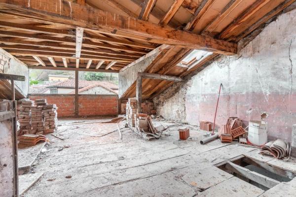 Casa independiente en Rioseco, 85