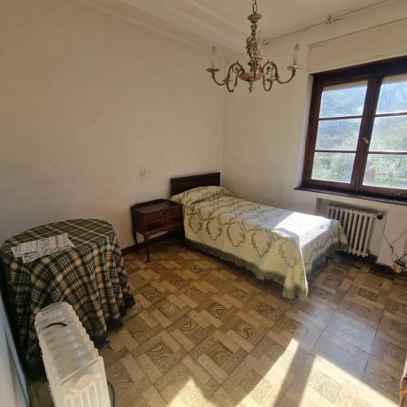 Casa de pueblo en Iguanzo