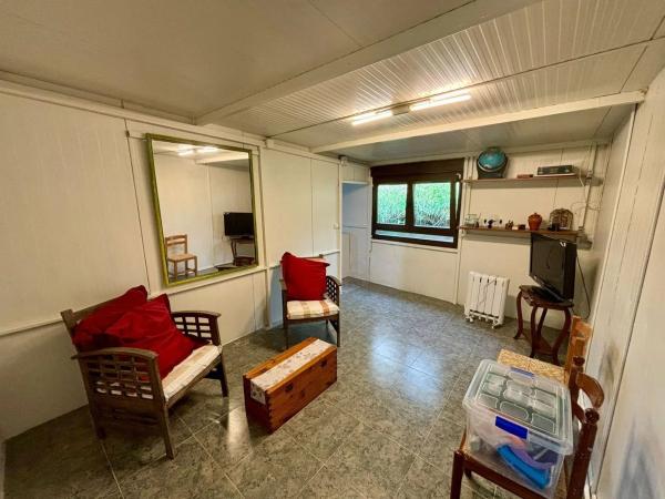 Casa de pueblo en La-8, 8