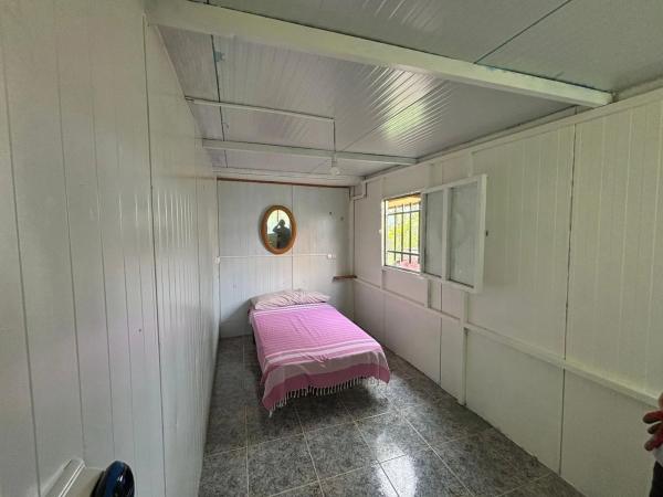 Casa de pueblo en La-8, 8