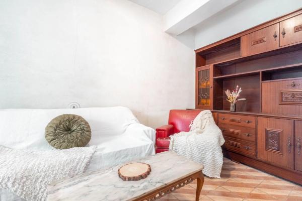 Casa independiente en el escobal, 1 -6