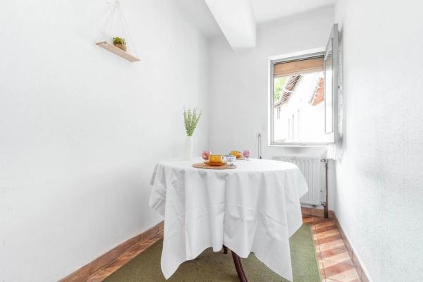 Casa independiente en el escobal, 1 -6