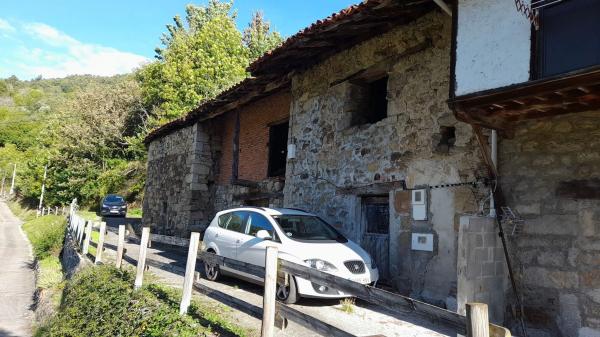 Finca rústica en El Barrio s/n Sn