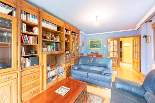 Casa independiente en calle Rio Silvestre