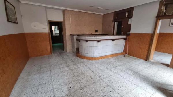 Casa independiente en calle Manuel González Vigil