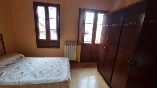 Casa independiente en calle Manuel González Vigil