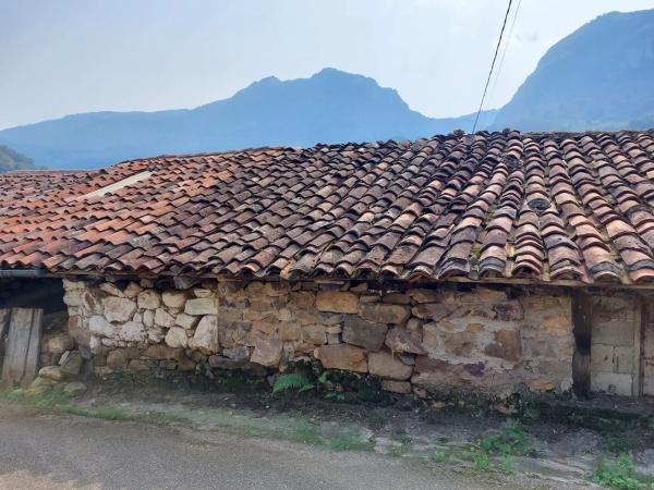 Casa de pueblo en Soto de Agues, 204