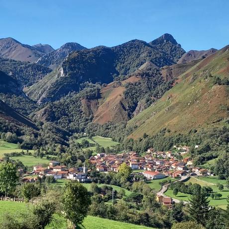 Casa de pueblo en Soto de Agues, 204