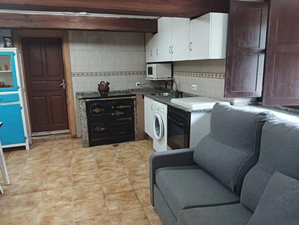 Casa de pueblo en Caserio Viescabozada