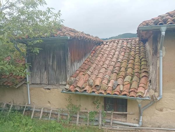 Casa de pueblo en Caserio Viescabozada