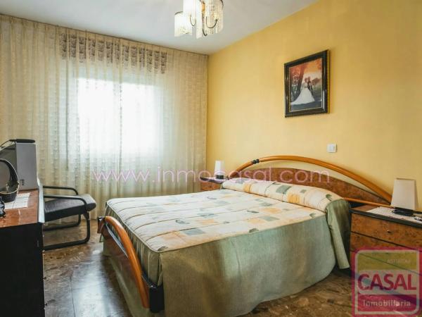 Casa independiente en La Hueria