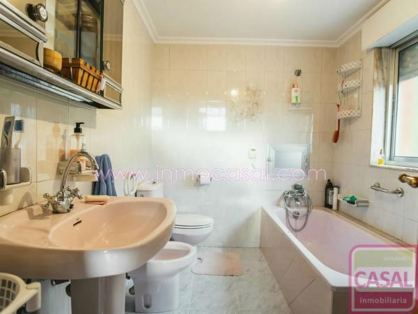 Casa independiente en La Hueria