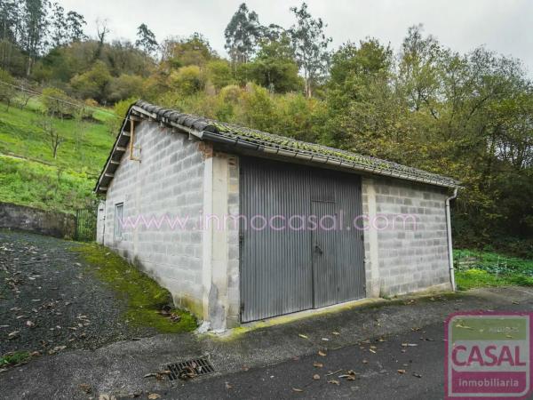 Casa independiente en La Hueria