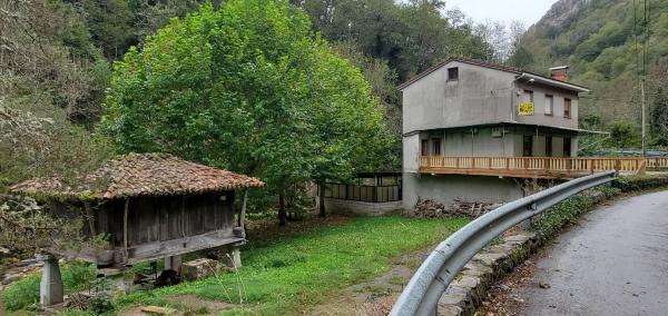 Casa independiente en carretera de Coballes a Caleao s/n