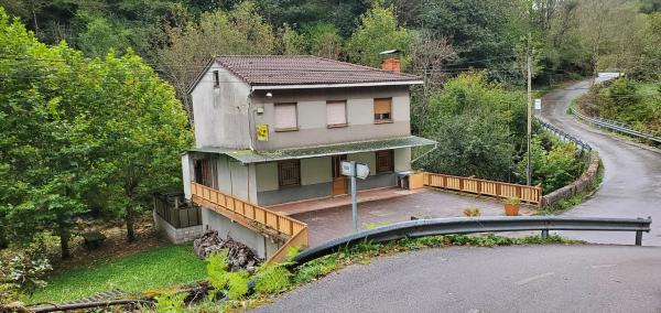 Casa independiente en carretera de Coballes a Caleao s/n